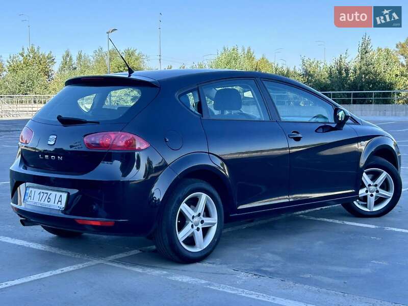 Хэтчбек SEAT Leon 2011 в Киеве фото 3 Хэтчбек SEAT Leon 2011 в Киеве