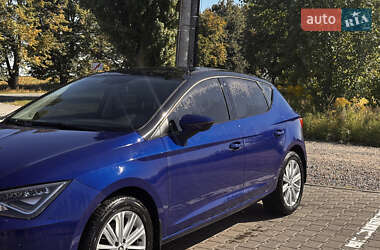 Хэтчбек SEAT Leon 2017 в 