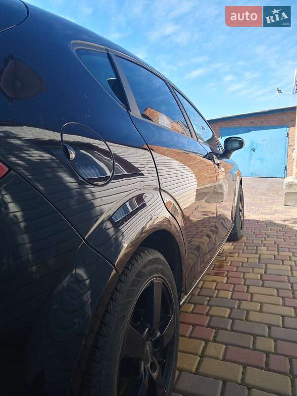 Хэтчбек SEAT Leon 2007 в Глобине фото 5 Хэтчбек SEAT Leon 2007 в Глобине