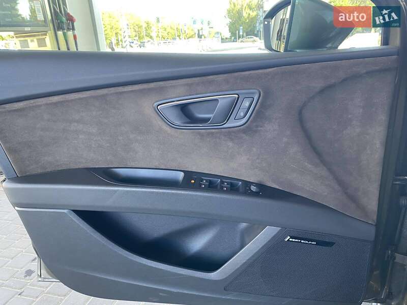 Универсал SEAT Leon 2016 в Николаеве