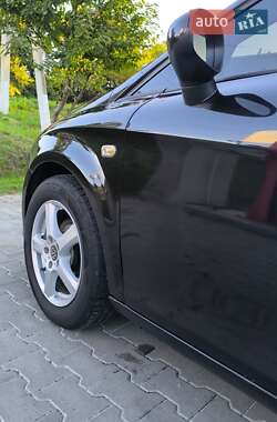 Хэтчбек SEAT Leon 2006 в 