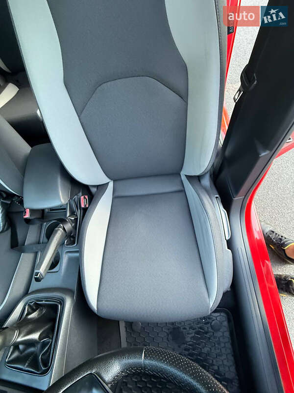 Хэтчбек SEAT Leon 2013 в Кривом Роге