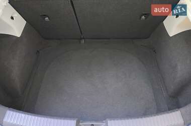 Хэтчбек SEAT Leon 2013 в 