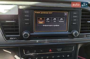 Хэтчбек SEAT Leon 2013 в 