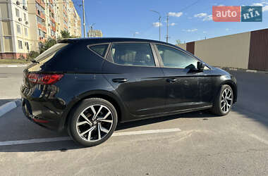 Хэтчбек SEAT Leon 2014 в 