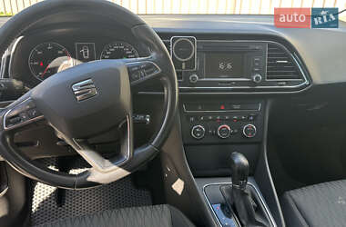 Хэтчбек SEAT Leon 2014 в 