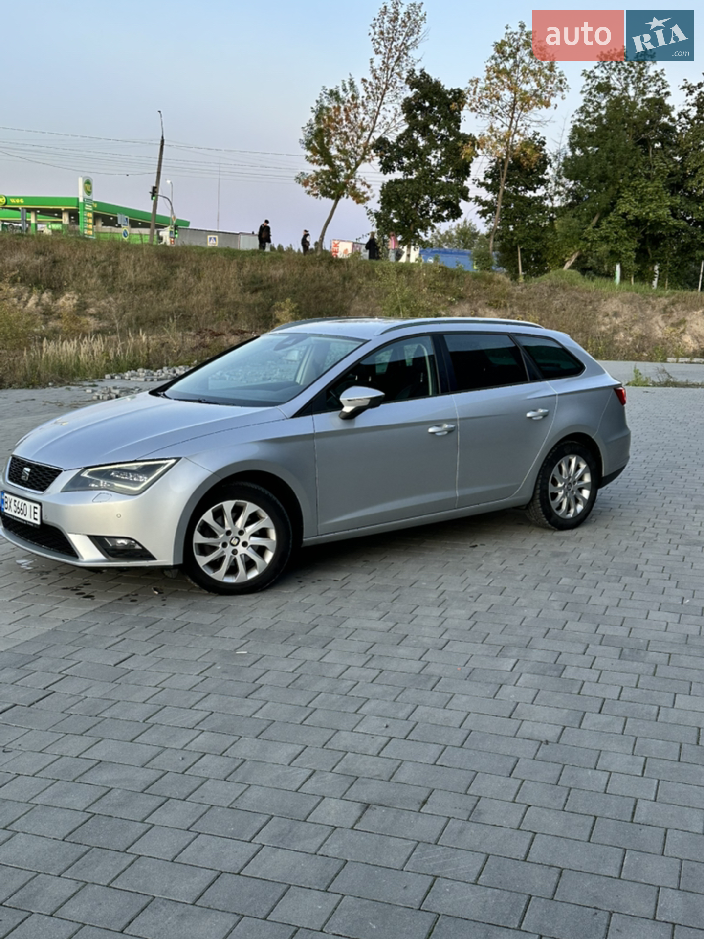 2015 SEAT Leon - мініатюра 2