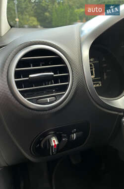Хэтчбек SEAT Leon 2011 в 