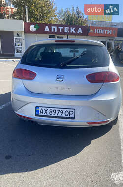 Хэтчбек SEAT Leon 2010 в 