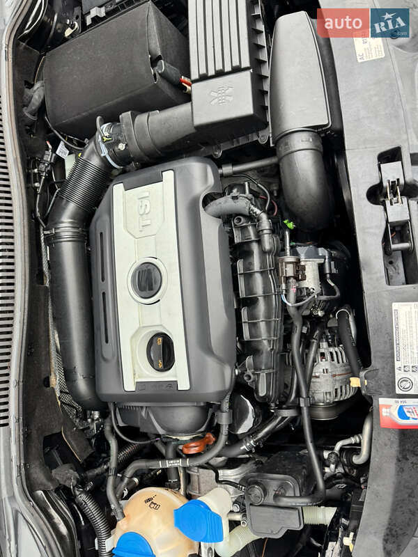 Хэтчбек SEAT Leon 2012 в Великой Багачке фото 47 Хэтчбек SEAT Leon 2012 в Великой Багачке