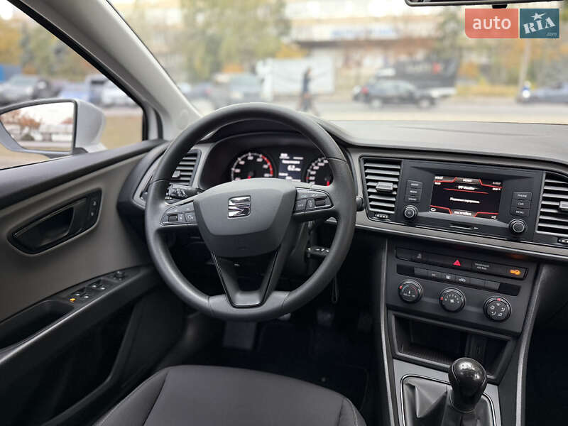 Хэтчбек SEAT Leon 2019 в Днепре