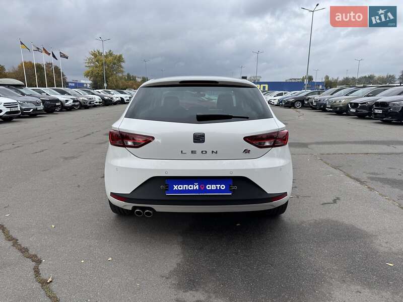 Хэтчбек SEAT Leon 2016 в Днепре