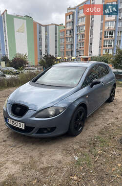 Хэтчбек SEAT Leon 2005 в Ирпене