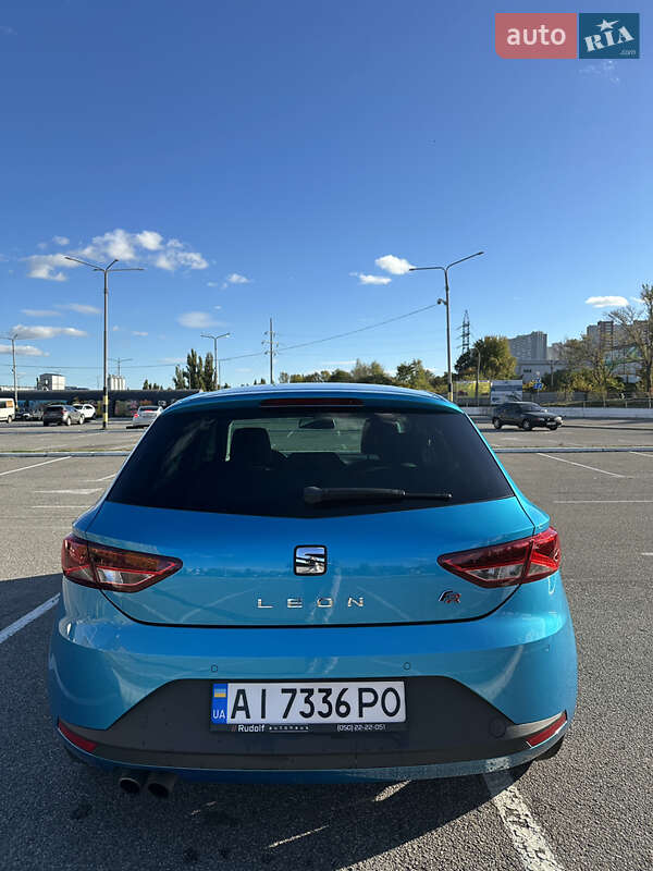 Хетчбек SEAT Leon 2013 в Києві