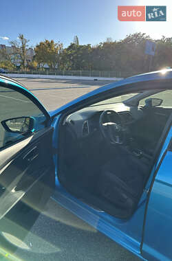 Хэтчбек SEAT Leon 2013 в 