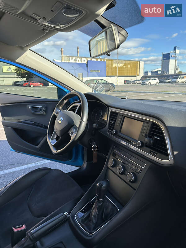 Хетчбек SEAT Leon 2013 в Києві