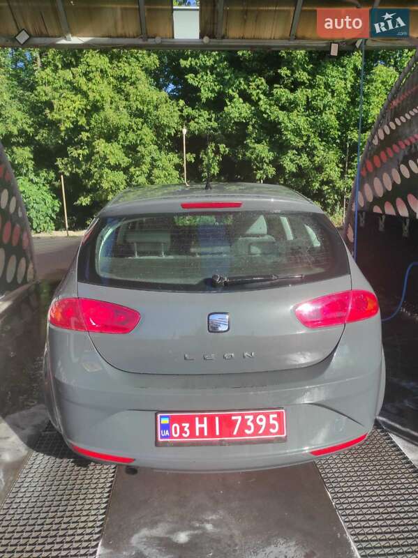 Хетчбек SEAT Leon 2010 в Луцьку фото 2 Хетчбек SEAT Leon 2010 в Луцьку