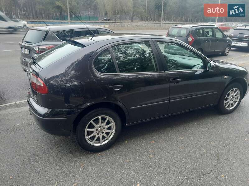 Хетчбек SEAT Leon 2004 в Дніпрі фото 11 Хетчбек SEAT Leon 2004 в Дніпрі