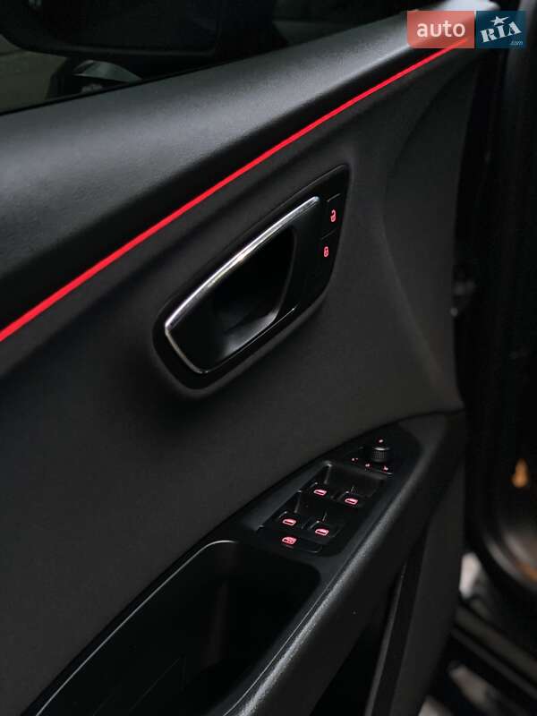 Универсал SEAT Leon 2014 в Львове фото 24 Универсал SEAT Leon 2014 в Львове