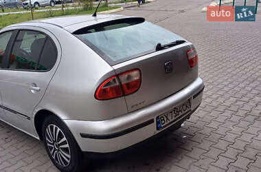 Хэтчбек SEAT Leon 2003 в 