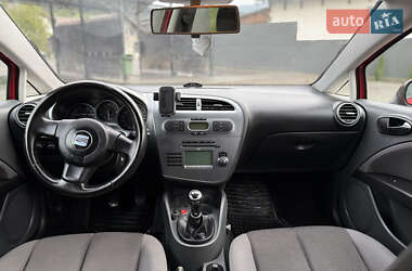 Хэтчбек SEAT Leon 2008 в 