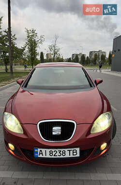 Хэтчбек SEAT Leon 2007 в Украинке