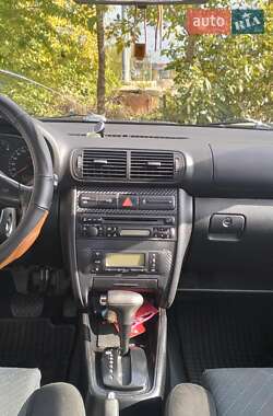 Хэтчбек SEAT Leon 2003 в Николаеве