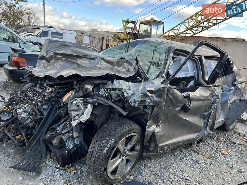 Хетчбек SEAT Leon 2015 в Києві фото 3 Хетчбек SEAT Leon 2015 в Києві