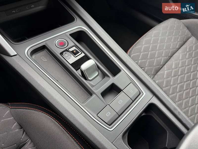 Универсал SEAT Leon 2021 в Киеве фото 21 Универсал SEAT Leon 2021 в Киеве