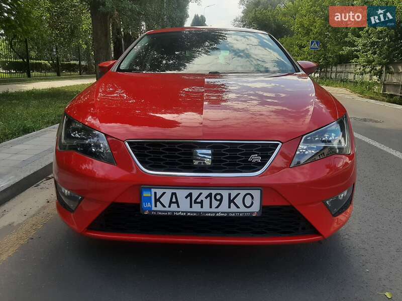 Хэтчбек SEAT Leon 2013 в Киеве