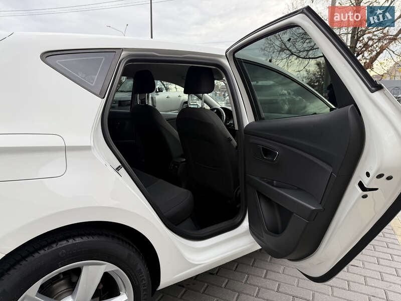 Хетчбек SEAT Leon 2013 в Харкові фото 21 Хетчбек SEAT Leon 2013 в Харкові