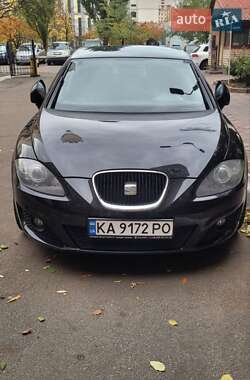 Хэтчбек SEAT Leon 2011 в Киеве