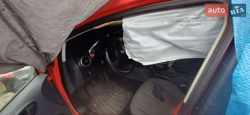 Хэтчбек SEAT Leon 2009 в Киеве