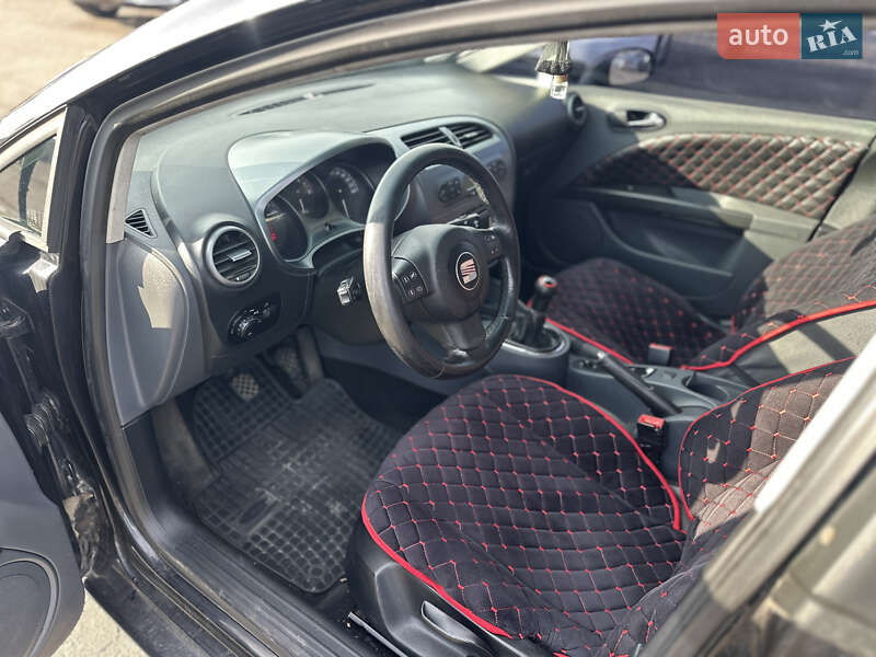 Хэтчбек SEAT Leon 2006 в Киеве фото 13 Хэтчбек SEAT Leon 2006 в Киеве