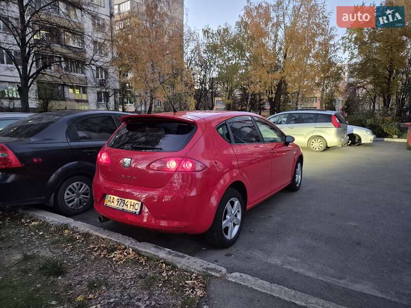 Хэтчбек SEAT Leon 2008 в Киеве фото 14 Хэтчбек SEAT Leon 2008 в Киеве