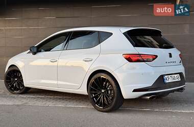 Хэтчбек SEAT Leon 2016 в Киеве