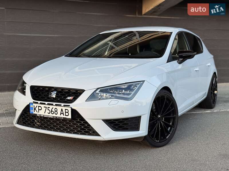 Хэтчбек SEAT Leon 2016 в Киеве фото 12 Хэтчбек SEAT Leon 2016 в Киеве