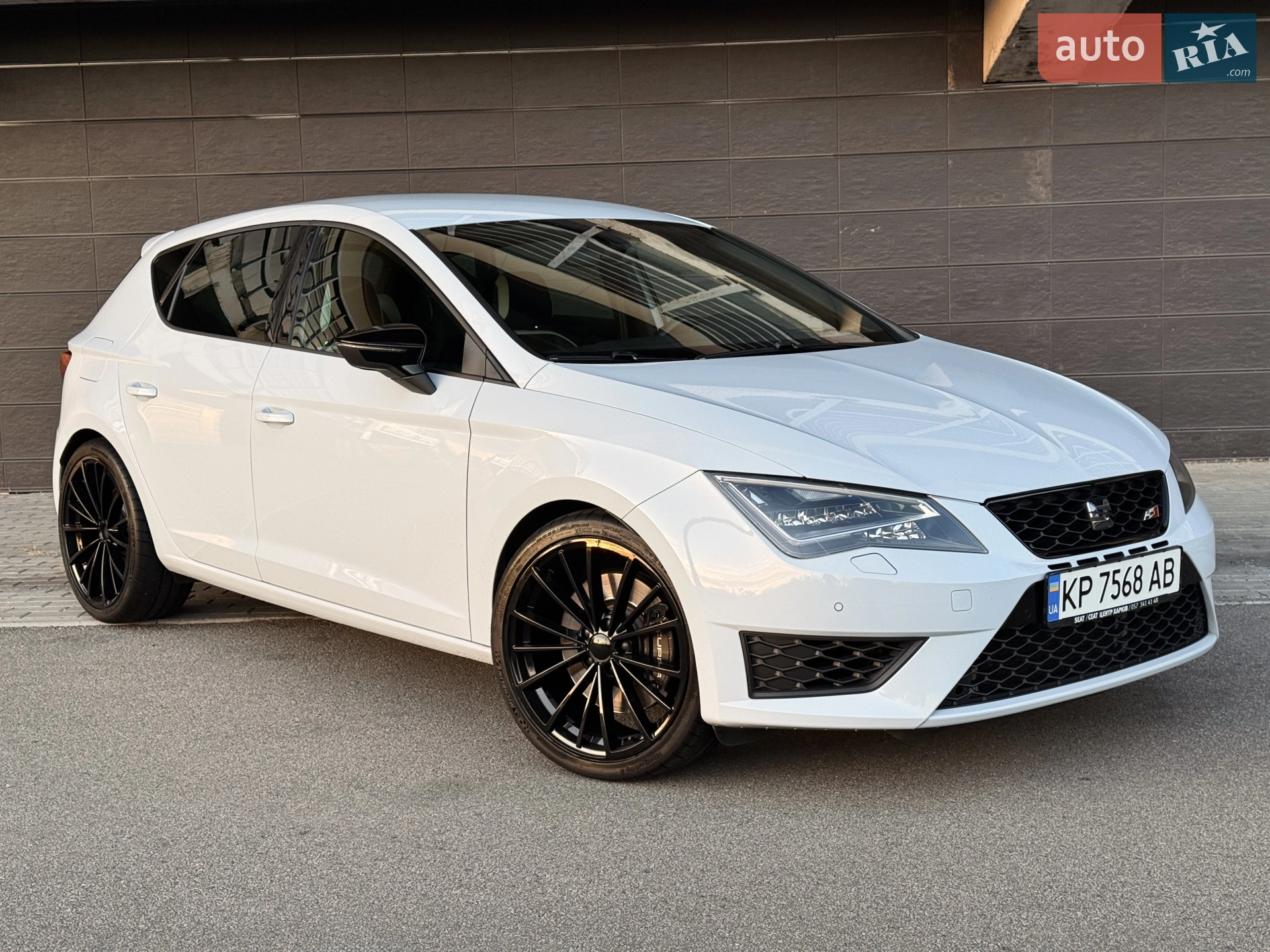 2016 SEAT Leon - мініатюра 2