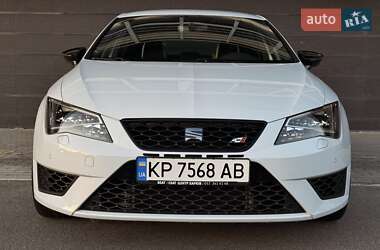 Хэтчбек SEAT Leon 2016 в Киеве