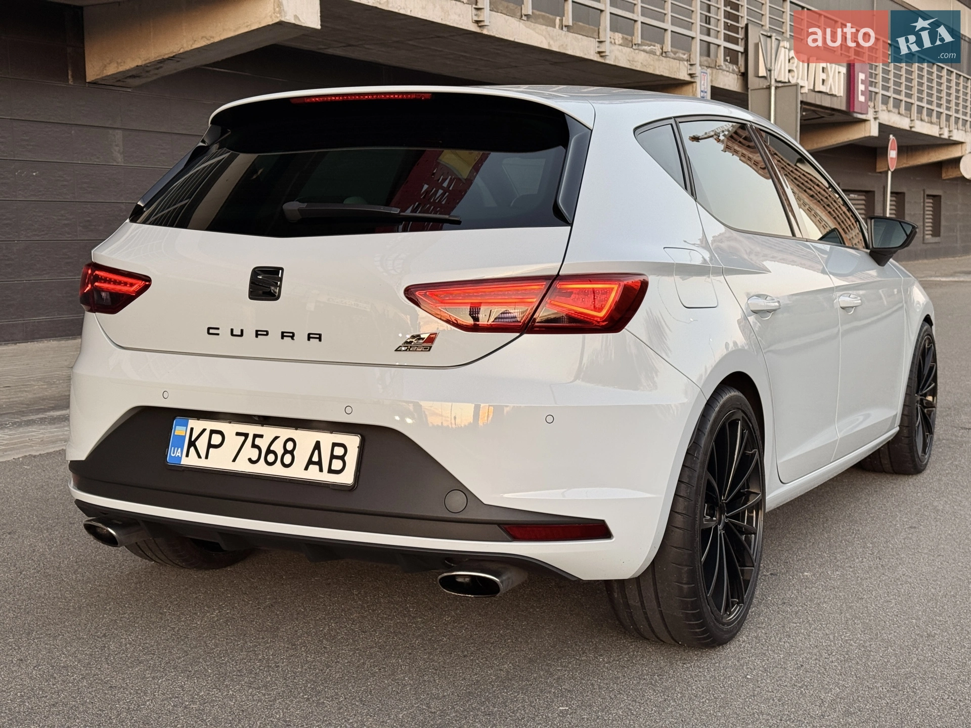 2016 SEAT Leon - мініатюра 22