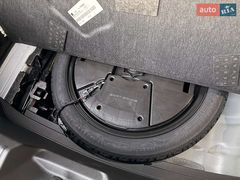 Хэтчбек SEAT Leon 2016 в Киеве фото 54 Хэтчбек SEAT Leon 2016 в Киеве