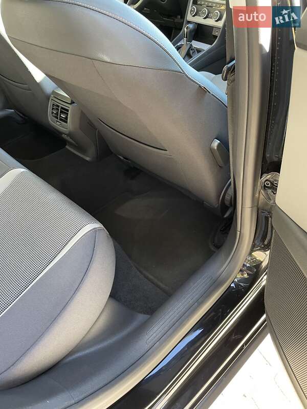 Універсал SEAT Leon 2019 в Львові фото 45 Універсал SEAT Leon 2019 в Львові