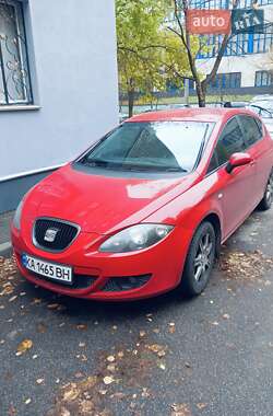 Хэтчбек SEAT Leon 2006 в Киеве