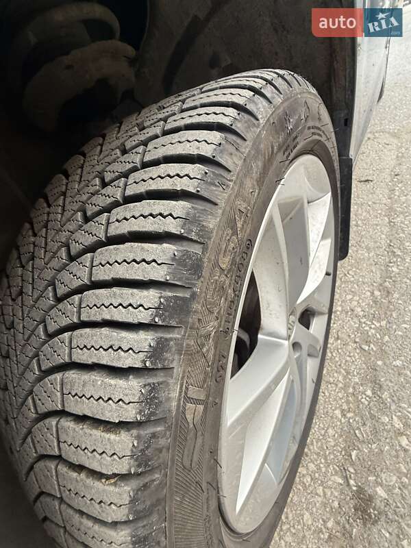 Хетчбек SEAT Leon 2013 в Херсоні фото 15 Хетчбек SEAT Leon 2013 в Херсоні