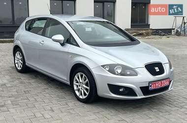 Хэтчбек SEAT Leon 2009 в Ровно