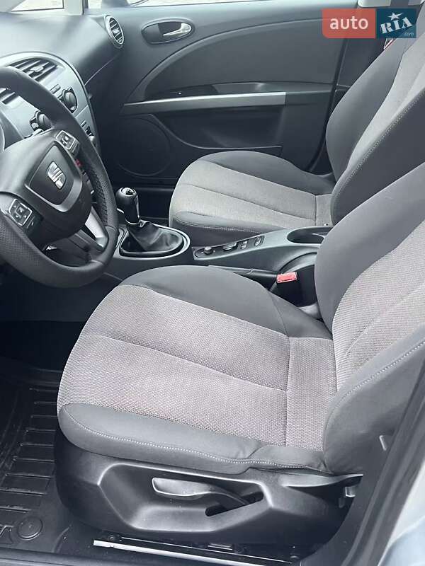 Хетчбек SEAT Leon 2009 в Рівному фото 10 Хетчбек SEAT Leon 2009 в Рівному