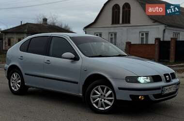 Хетчбек SEAT Leon 2004 в Охтирці