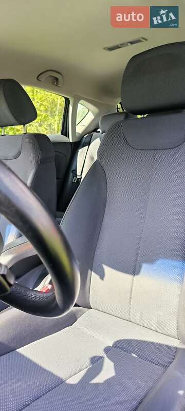 Хэтчбек SEAT Leon 2007 в Хырове