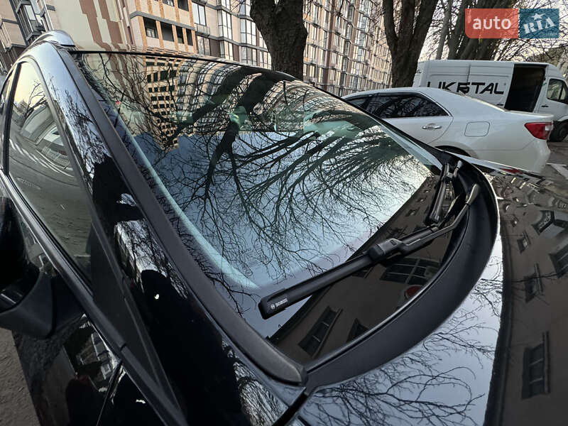 Універсал SEAT Leon 2014 в Одесі