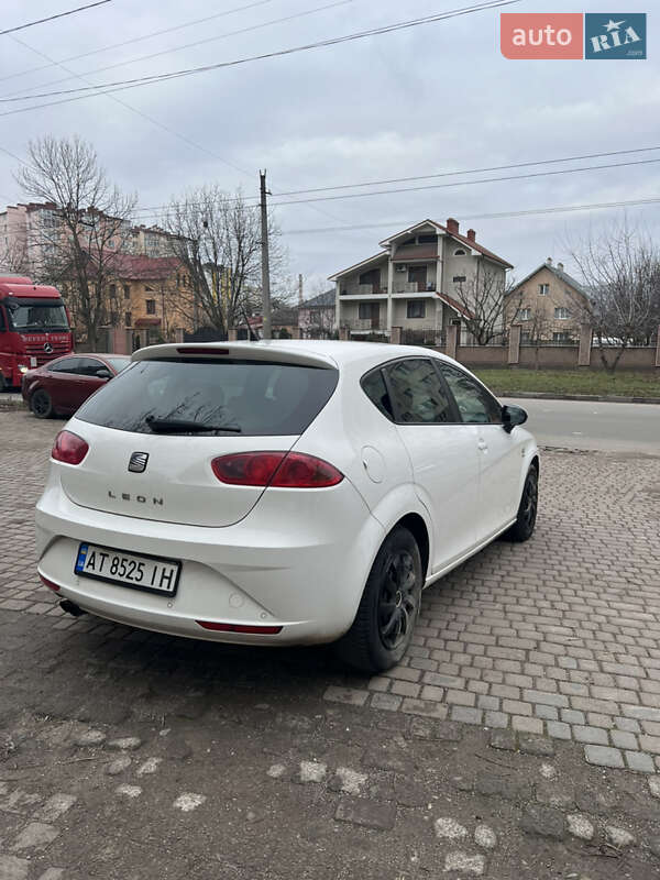 Хетчбек SEAT Leon 2009 в Івано-Франківську
